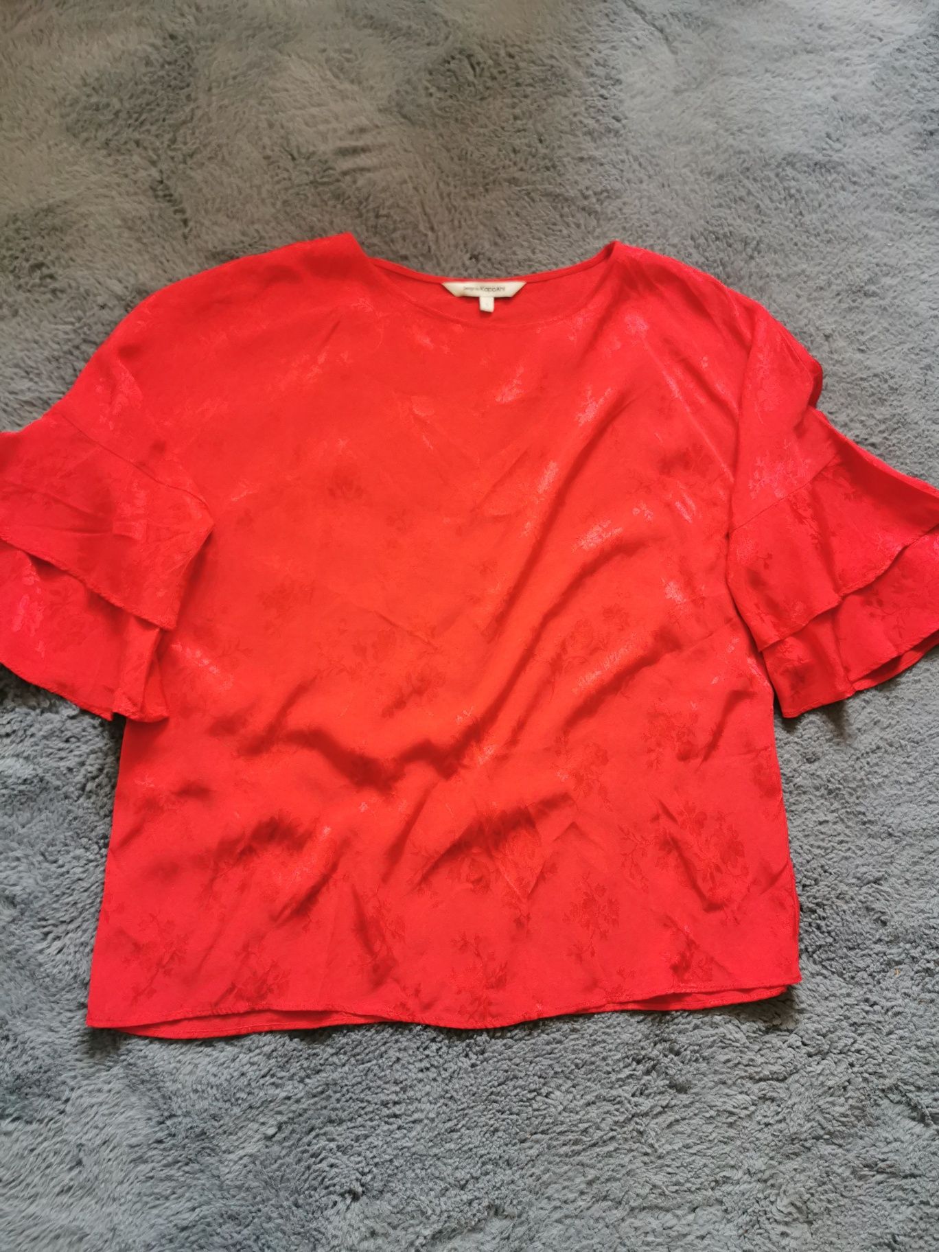 Bluzka czerwona  kapphal