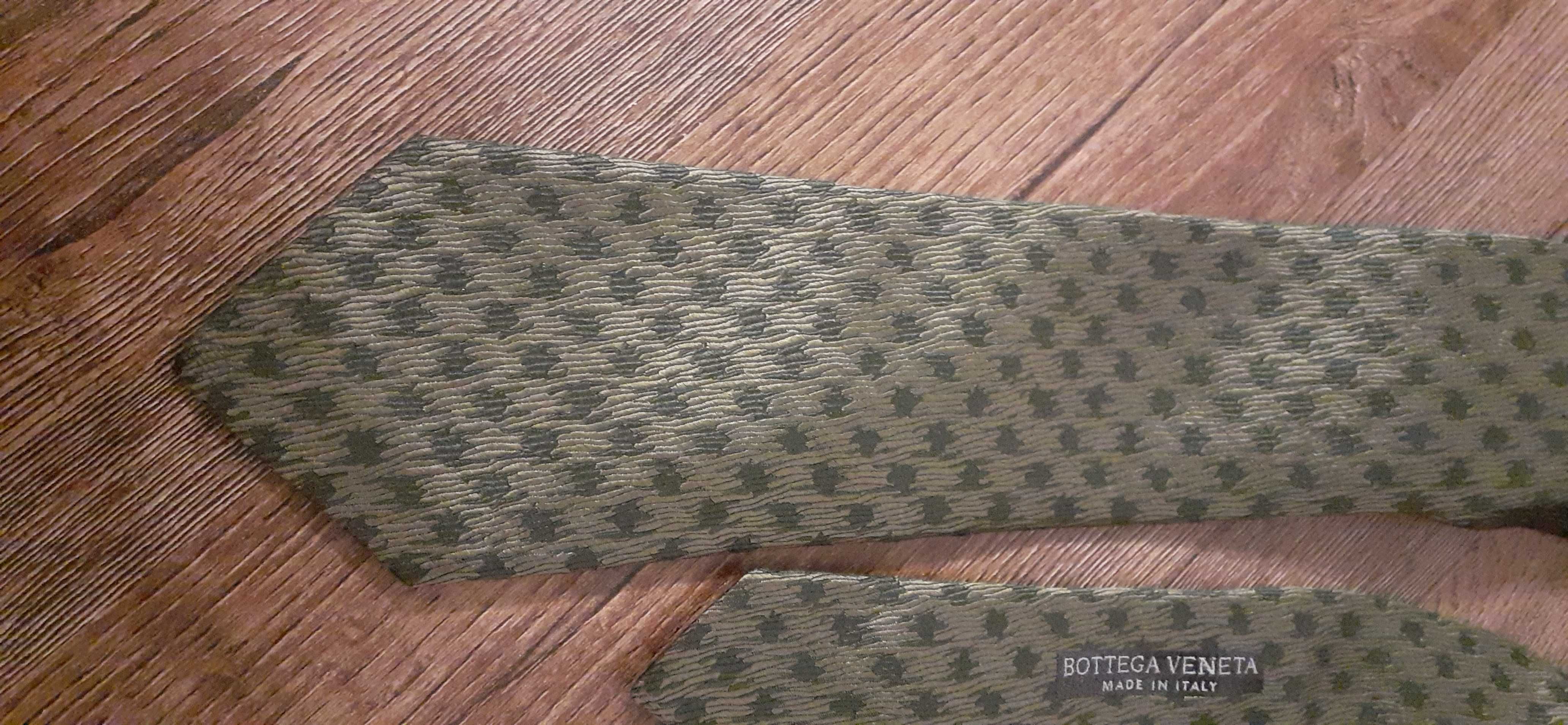 Krawat Bottega Veneta