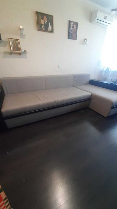 Велике кутове ліжко-диван