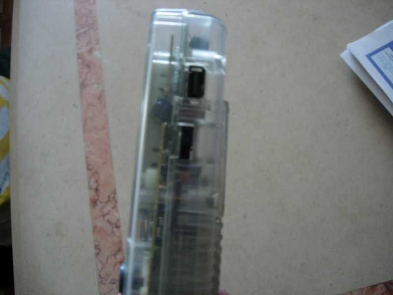 Game boy clássico transparente