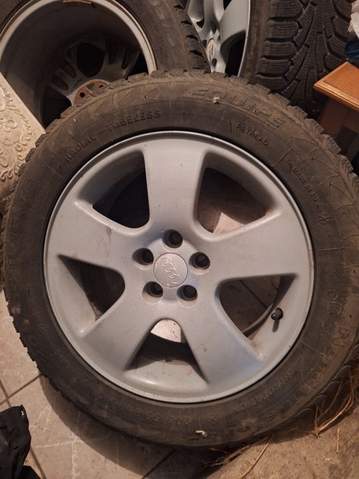 Sprzedam koła do audi r16 205/55 zimowe