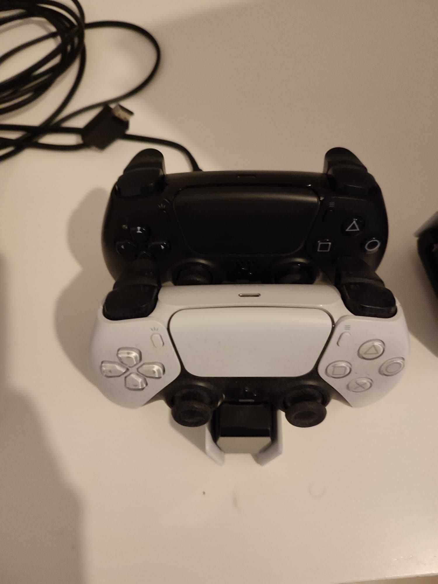 Playstation 5 Digital - 2 Comandos - Dual Sense Charger