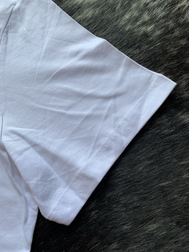 T-shirts Nike tamanho L cor branca nova com etiqueta
