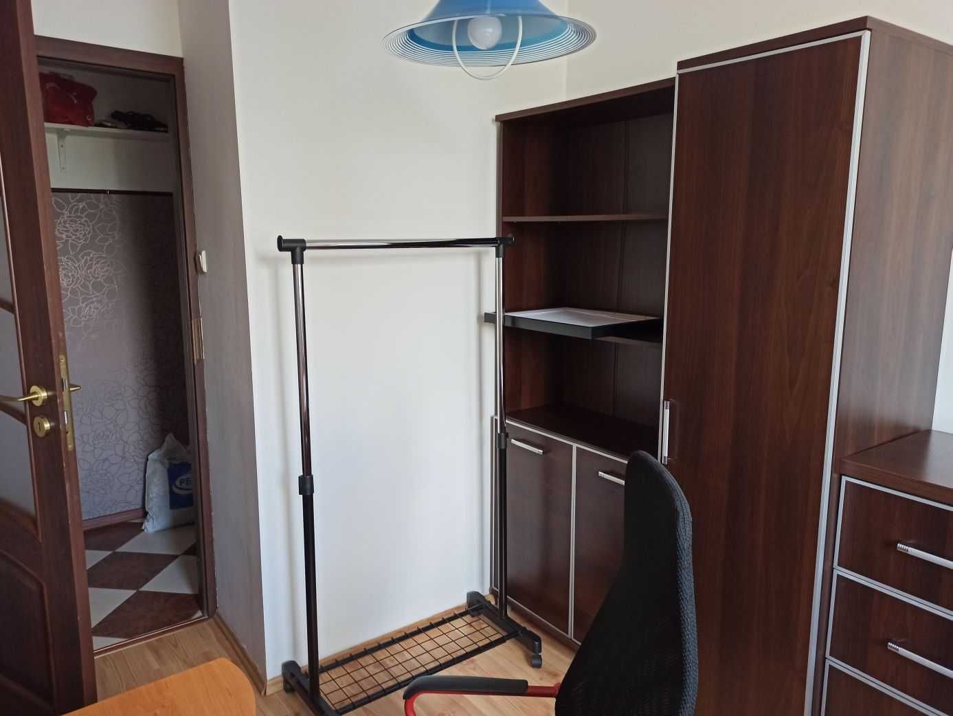 Pokój 1-os. dla Dziewczyny, Szczepin, Legnicka/Magnolia, 900 zł całość