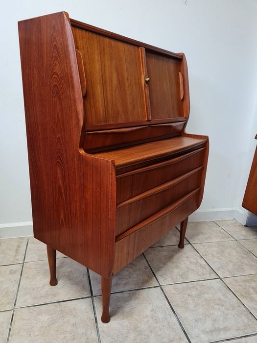 Sekretarzyk tekowy,biurko,duński design,Dania lata 60-70,mid-century