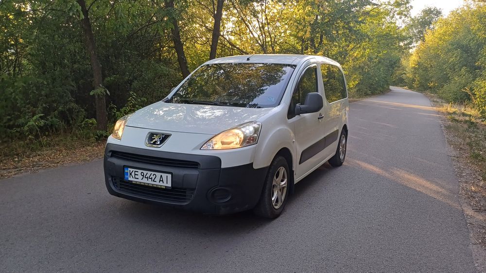 Продам peugeot partner