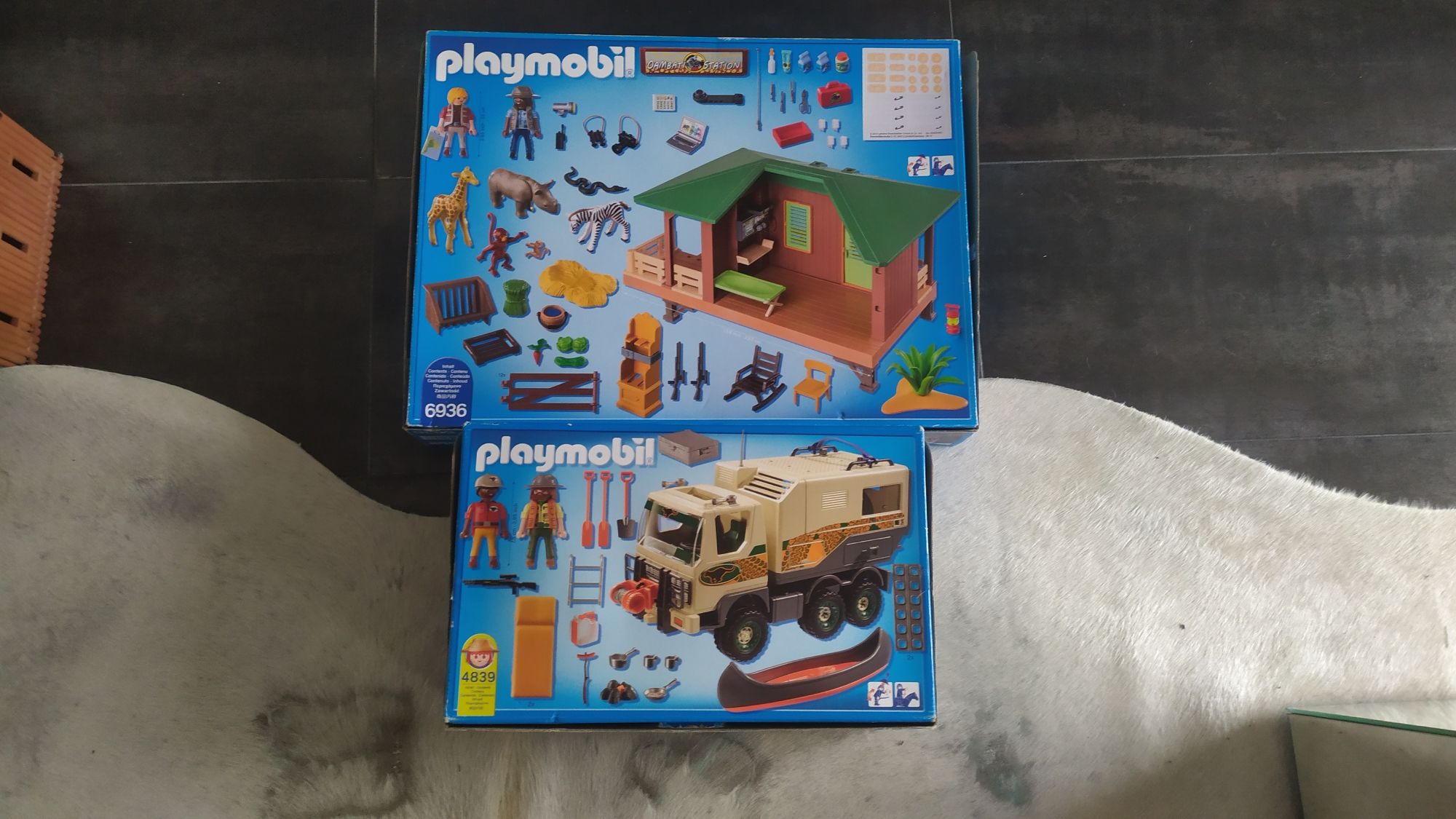 Playmobil 2 sets wildlife