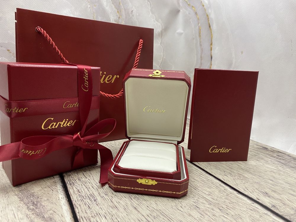 Коробок Cartier Картье для парнвх колец.Свадебный коробок