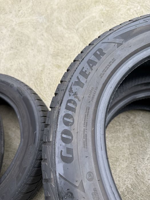 205/60/16 Good Year Ultra Grip Perfomance