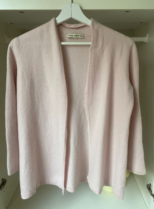 Pudrowy różowy kardigan narzutka XS 34 100% Kaszmir