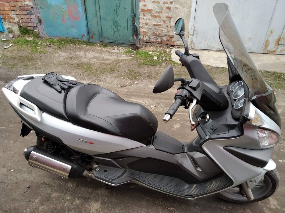 Продам Malaguti Madison RS 250 ie 3