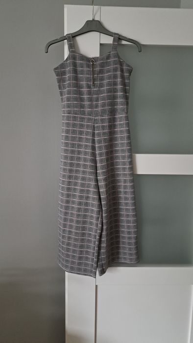 Kombinezon dla dziewczynki r.  152-158 New Look