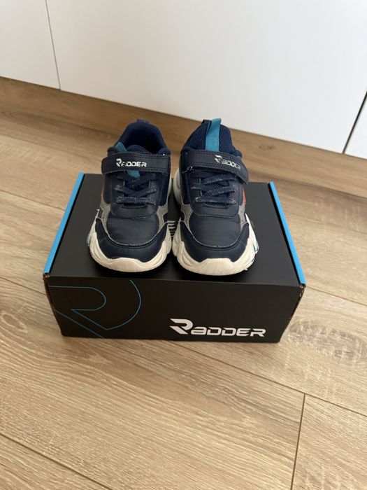Кросівки осінь -весна для хлопчика фірми Radder