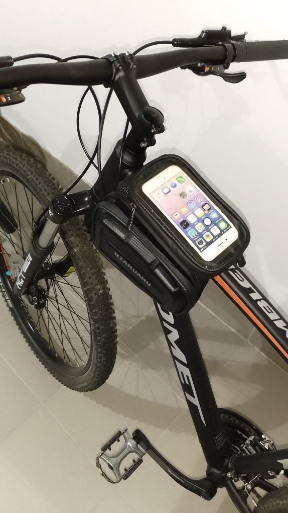 Sakwa rowerowa na ramę z odpinanym etui na telefon bagażnik torba