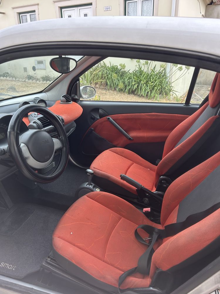 Smart Fortwo  2005 Semi automatico Gasolina Pronto a andar Economico