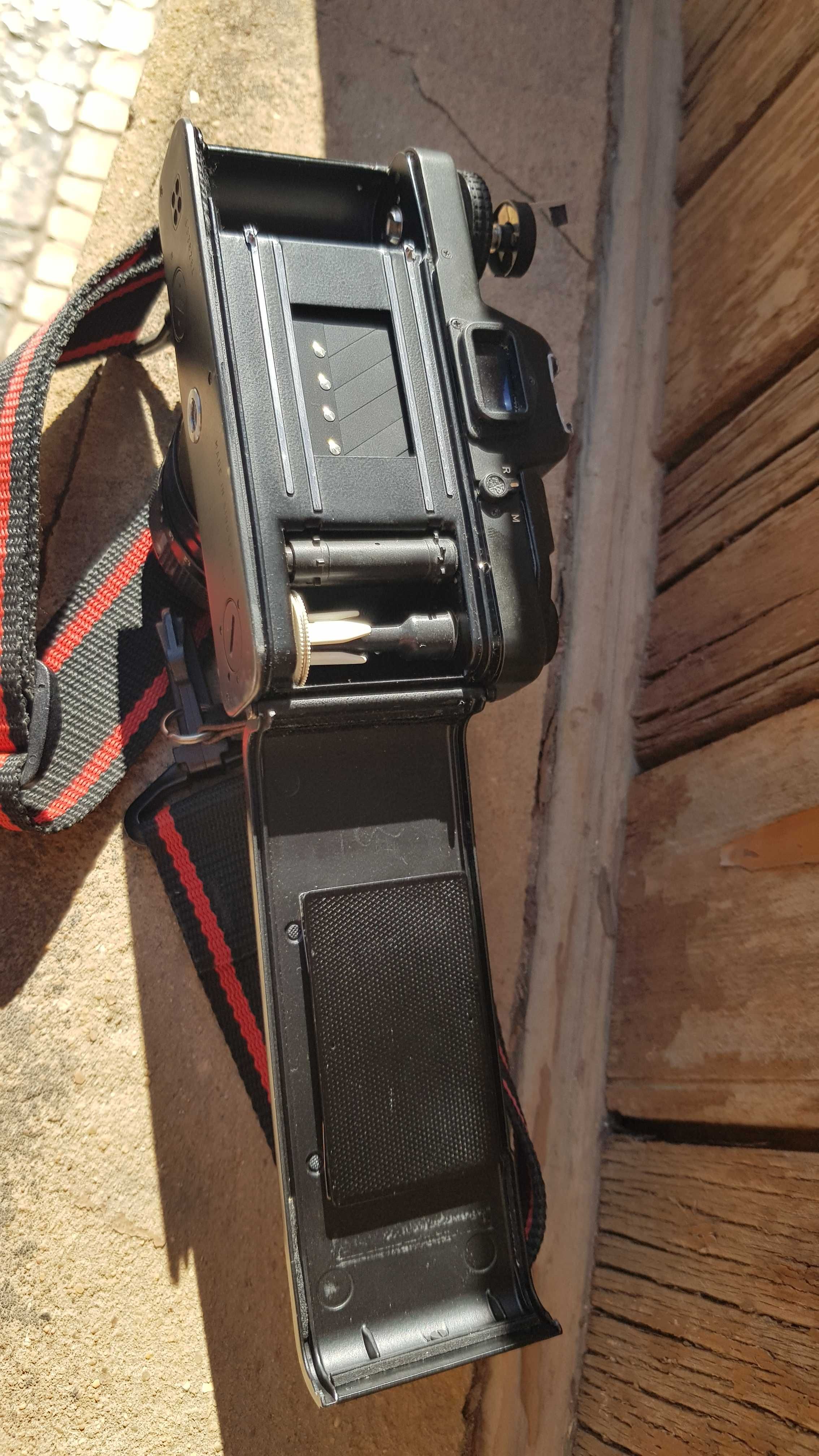 Rolleiflex SL 35E