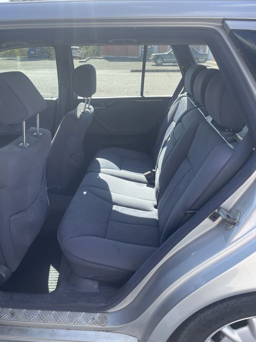 Carrinha Mercedes E220 W210