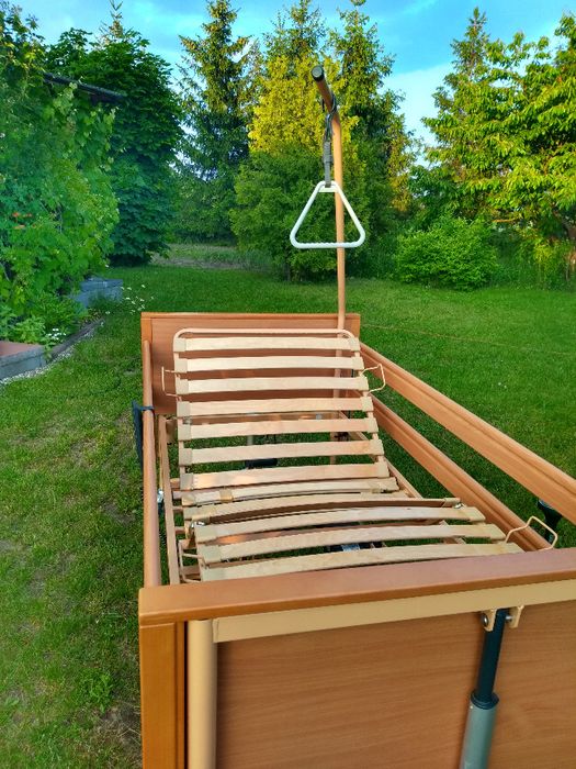 Dłóżko rehabilitacyjne elektryczne