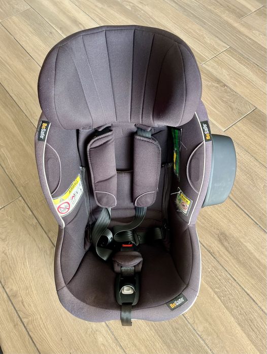 Cadeira auto Besafe Izi Modular i-size + base isofix (tenho 2 conjunt)