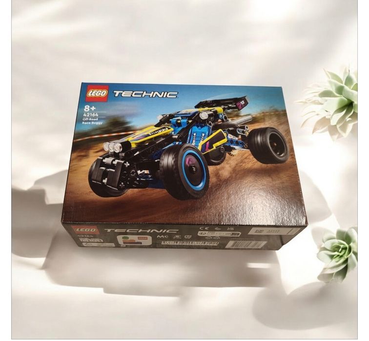 Nowy zestaw LEGO 42164 TECHNIC Wyścigowy łazik terenowy