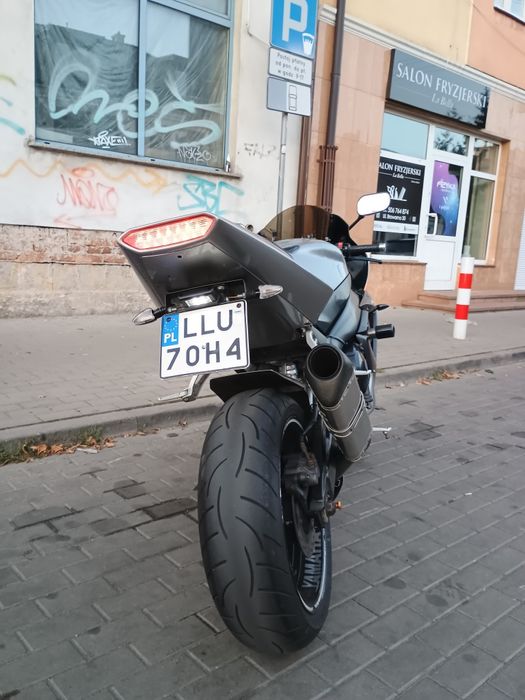 Yamaha R1 RN09 okazja