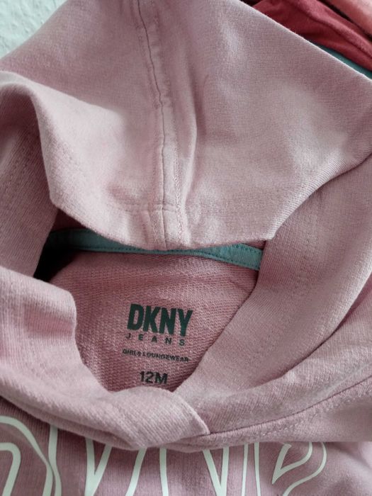 DKNY komplet rozmiar 12 miesięcy, jest