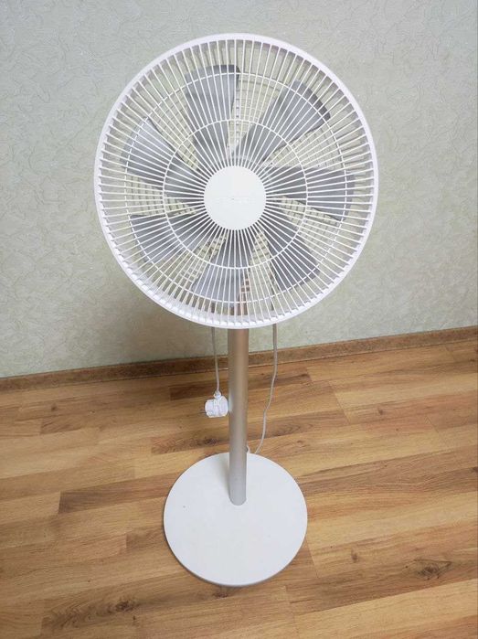 Вентилятор Xiaomi Mi Smart Standing Fan 2