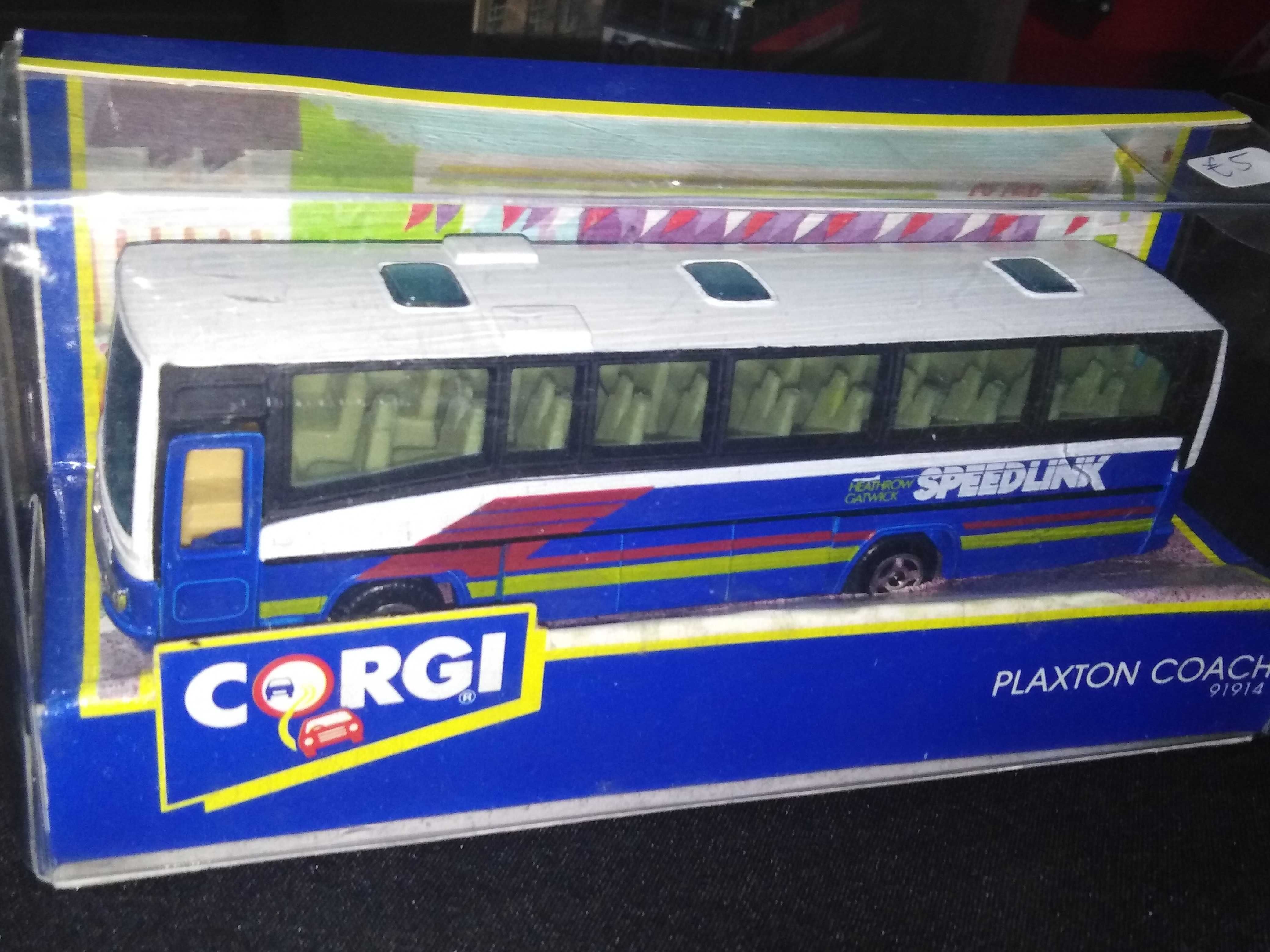 Autocarros Corgi 1/43