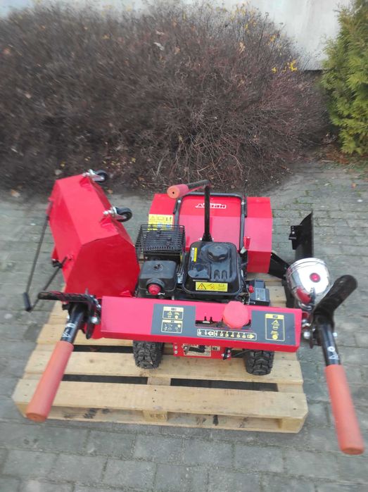 Zamiatarka Odśnieżarka Hecht 8616 SE