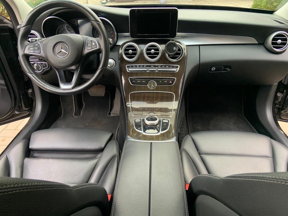 Mercedes-benz c300 4matik