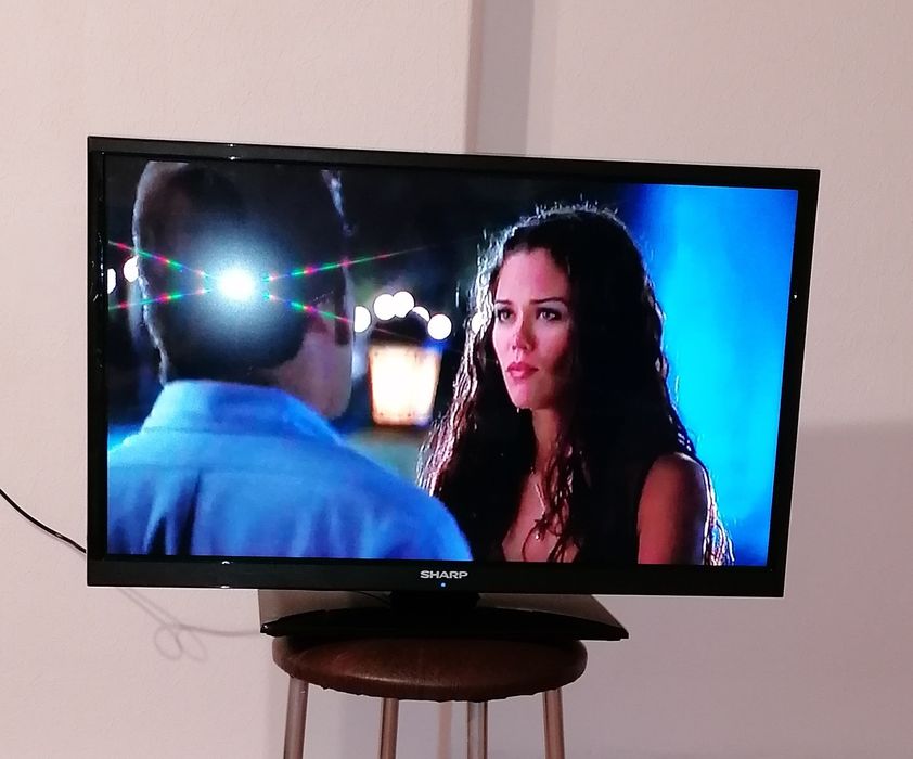 Telewizor LED 32" SHARP LC-32LD145V