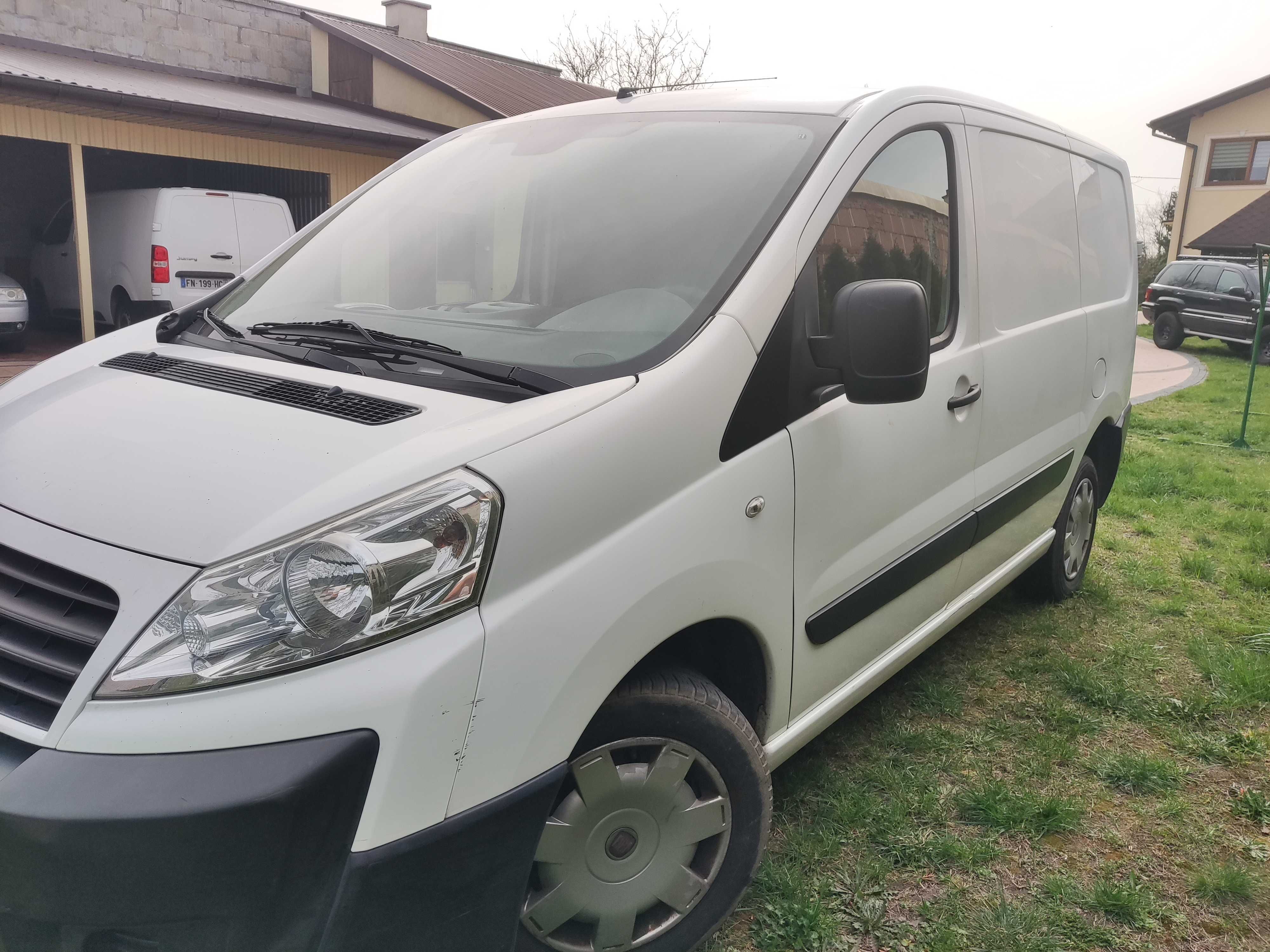 Fiat Scudo z 2011 roku