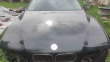 Maska BMW E39 zielona