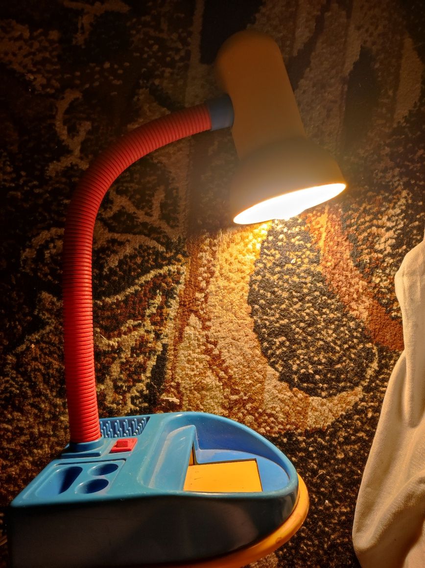 Lampka Olech z zasobnikami