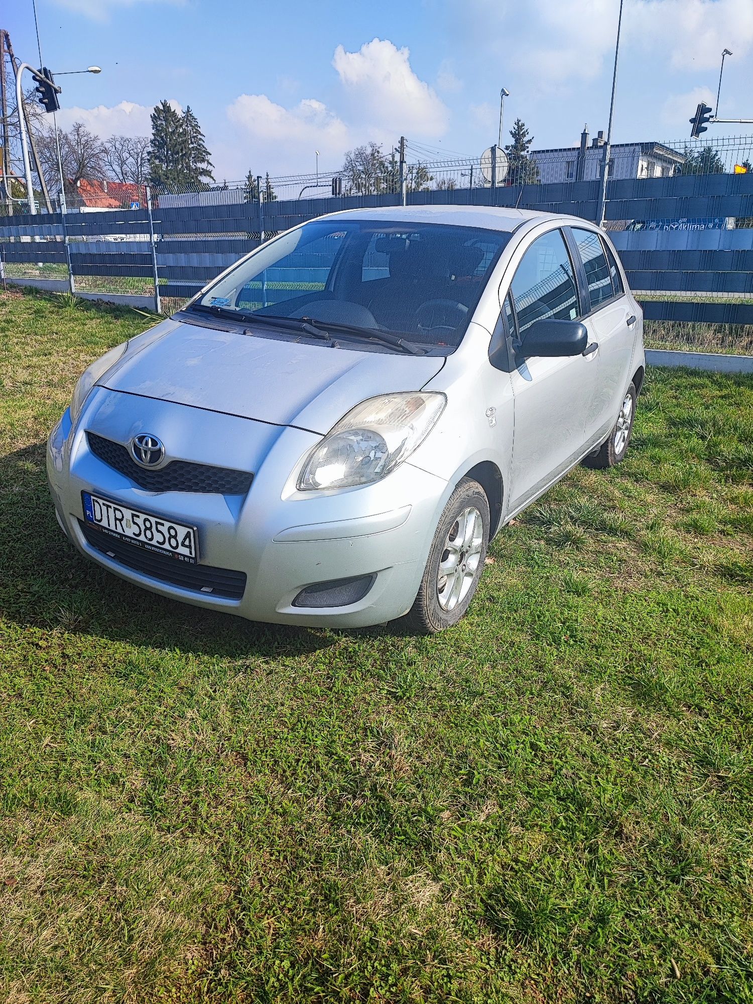 Toyota Yaris 2009 benzyna