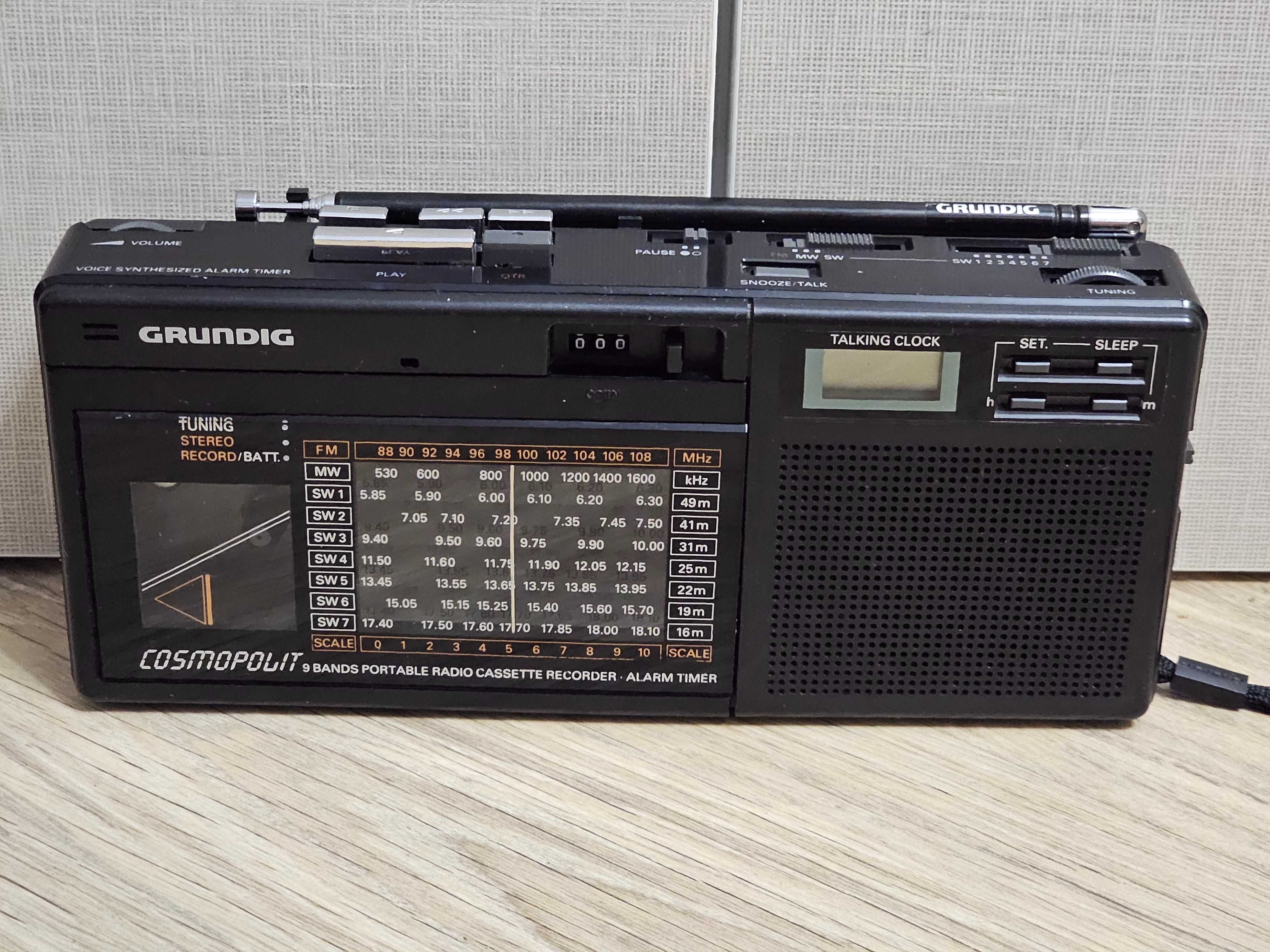 Магнитола Grundig Cosmopolit