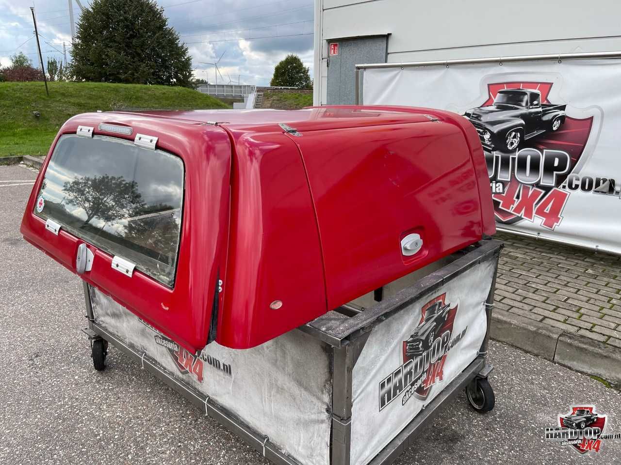 Zabudowa L200 Pick-up Hardtop na pakę 96-2004