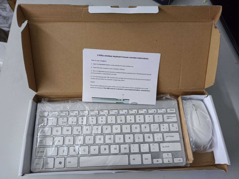 Teclado + Rato Sem-Fios Estilo Mac - NOVO