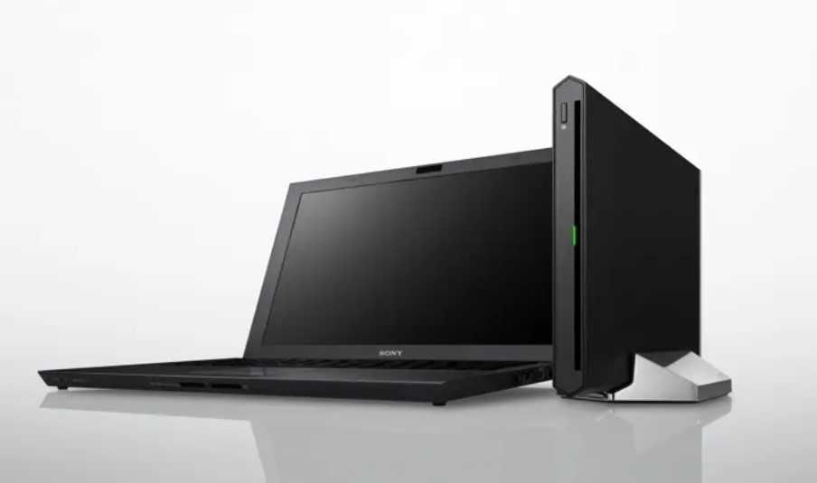 Laptop Sony VAIO SVZ + stacja dokująca