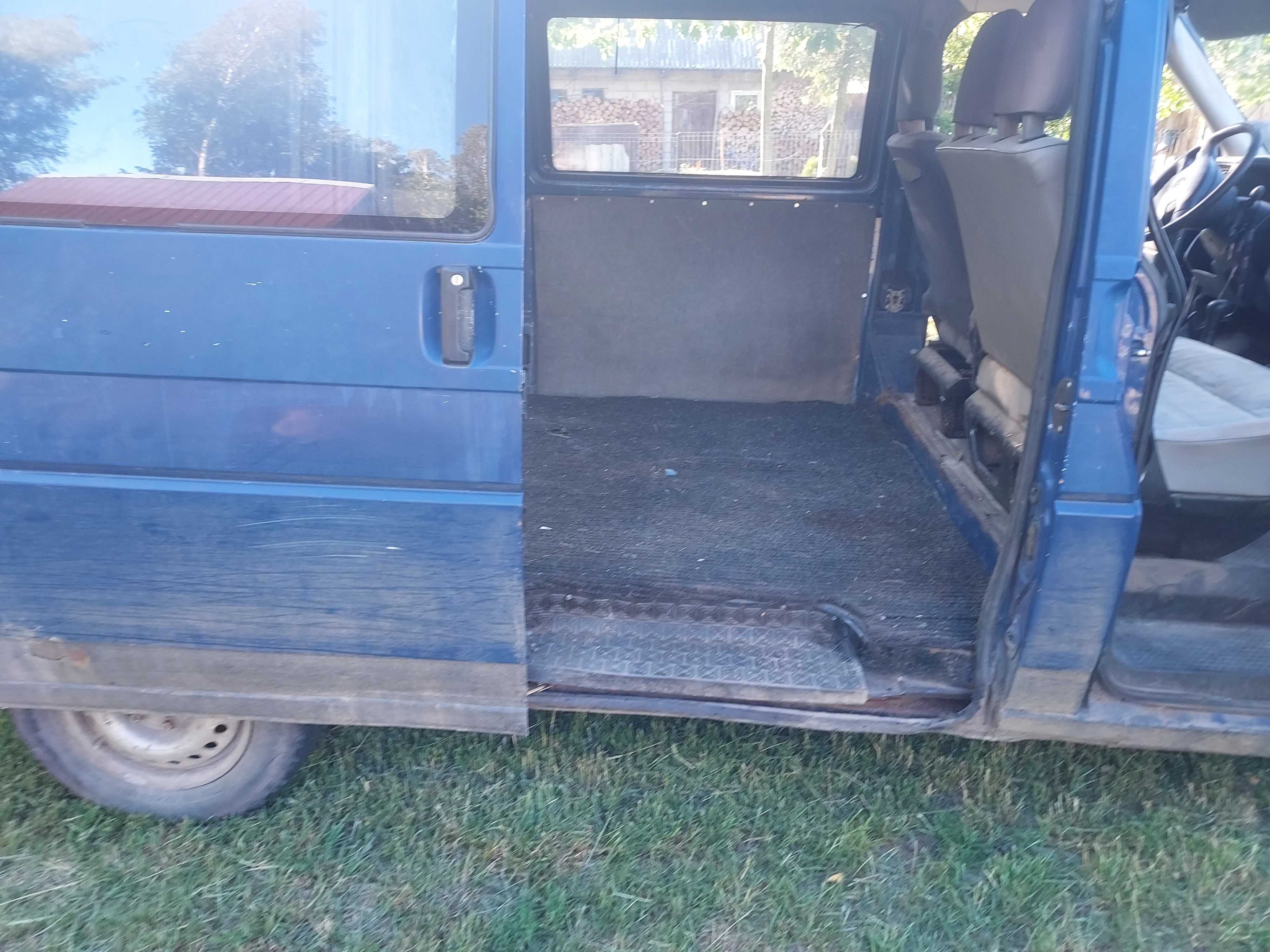 Vw transporter 2,4