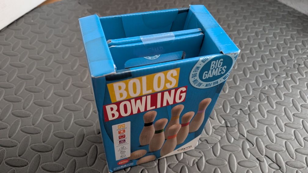 [Novo] Bowling em Madeira com 6 Pinos e 2 Bolas