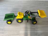 traktor john deere na pedaly