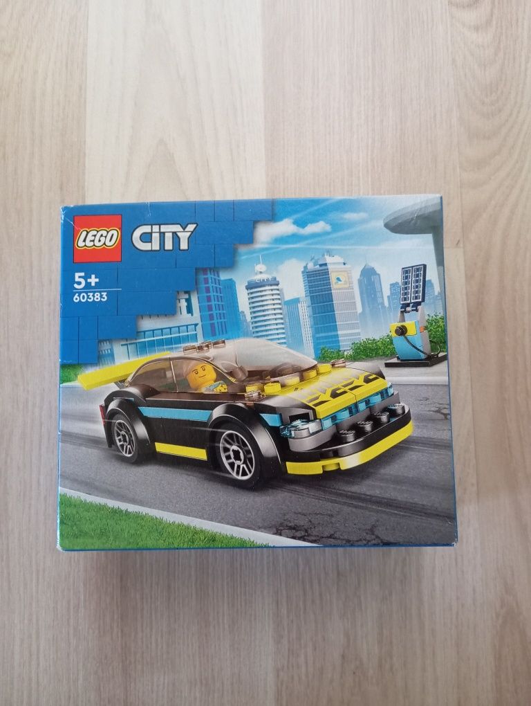 LEGO City 60383 elektryczny samochód sportowy