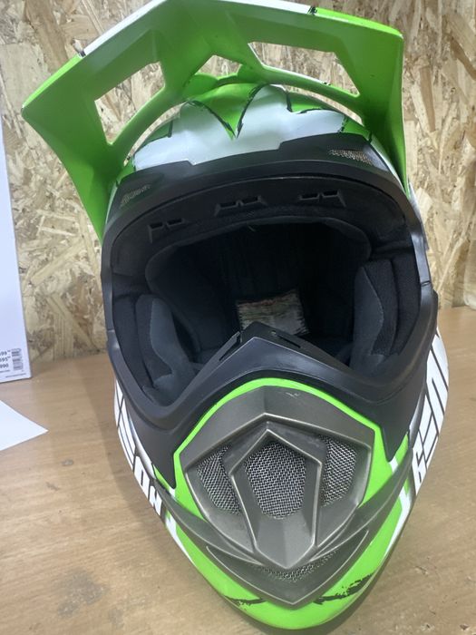 Продам мото шлем Geon 666 MX -Spirit