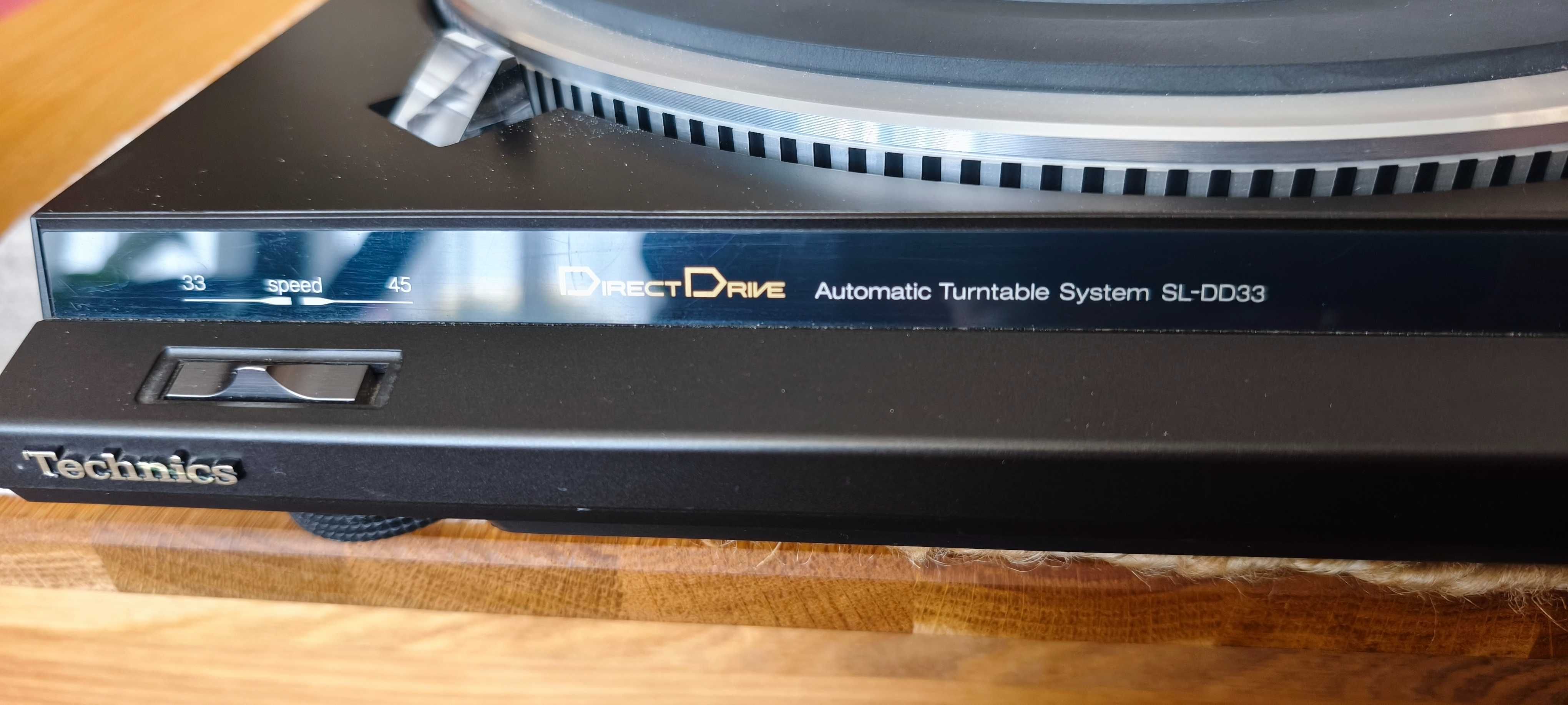 Gramofon Technics SL-DD33
