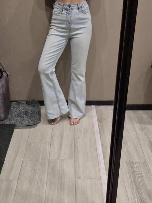 Джинси кльош розмір s