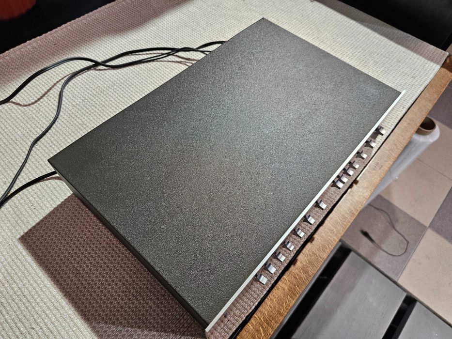 Еквалайзер Rotel RE-500 7-Band Graphic Equalizer