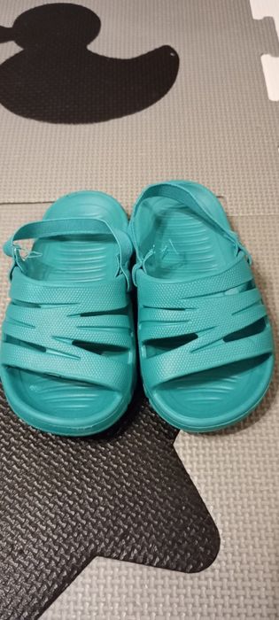 Klapki Chłopięce rozmiar 23