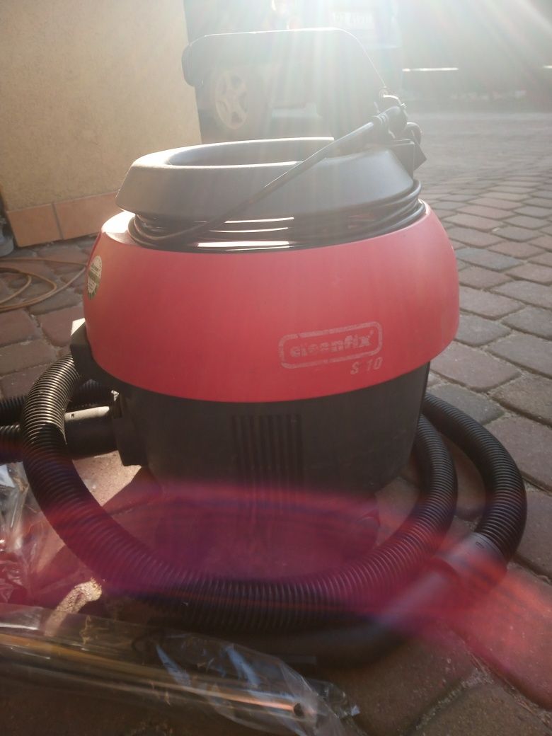 Odkurzacz biurowo-hotelowy cleanfix S10