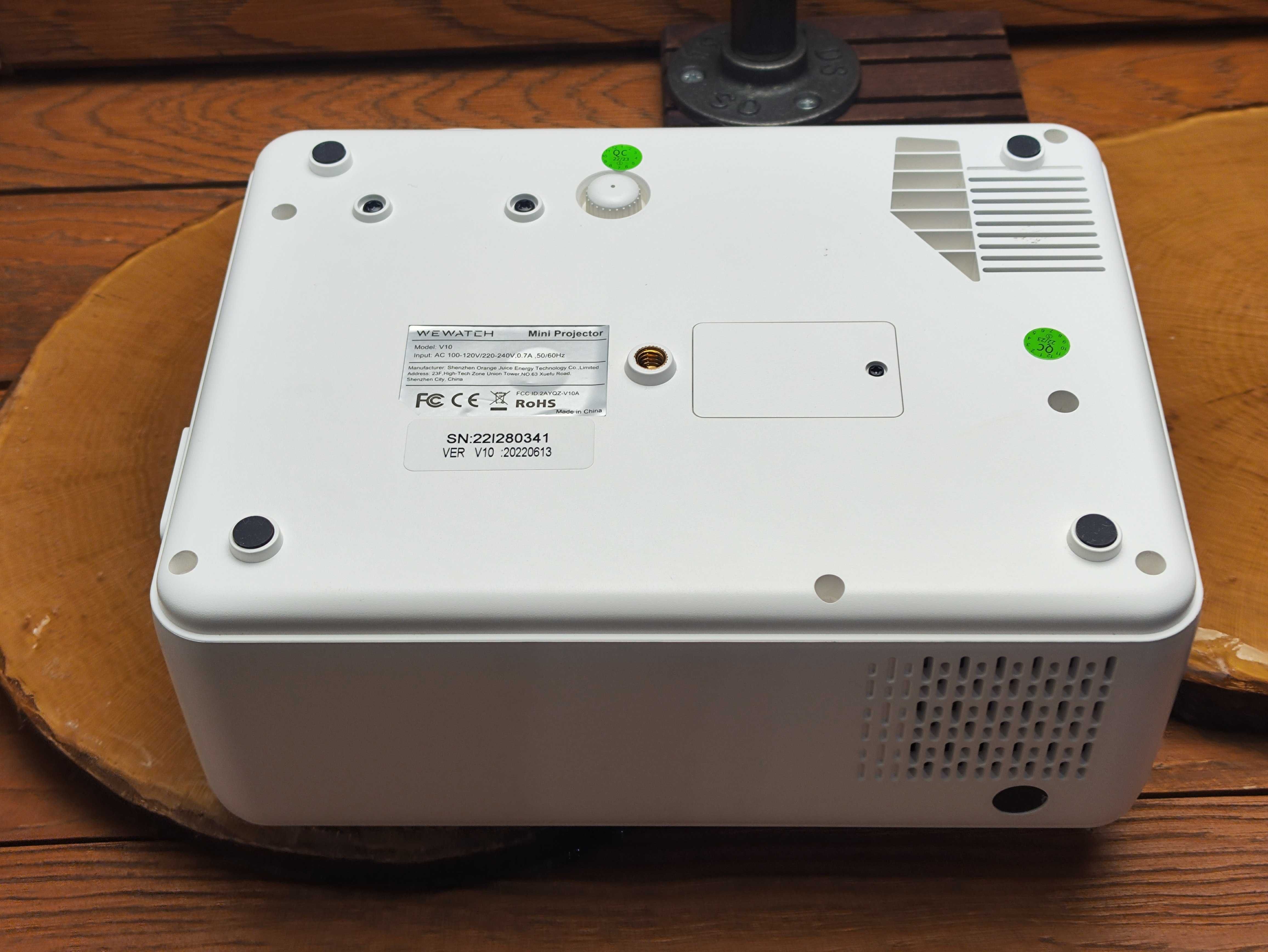 Projektor  WeWatch V10 led HD Wi‑Fi BT Mirroring Miracast 260 cali